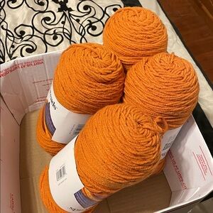 Loops & Threads Curry Yarn Bundle 4-7oz skeins